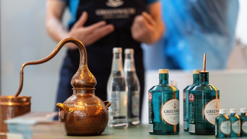 Gin making workshop experience in London - Finish with a bottle, not just a lesson