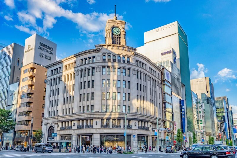 Ginza Matcha Experience with Sushi Toy Gift - Finding the lounge and choosing a time