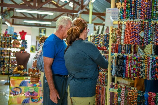 Giraffe Center, Nairobi National Museum and Kobe Beads Center - Travel Time