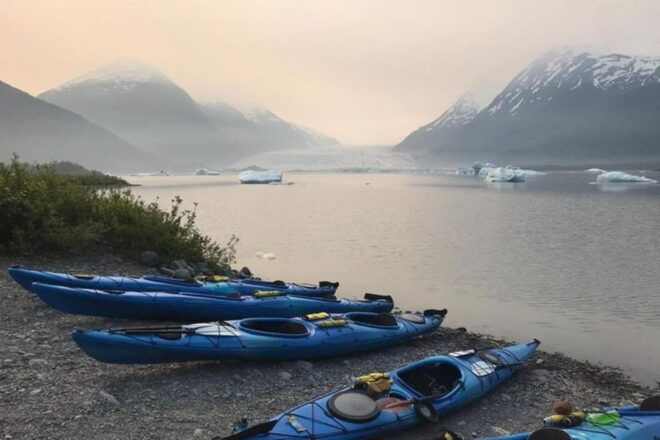 Girdwood: Helicopter Glacier Blue Kayak & Grandview Tour - Not Suitable For