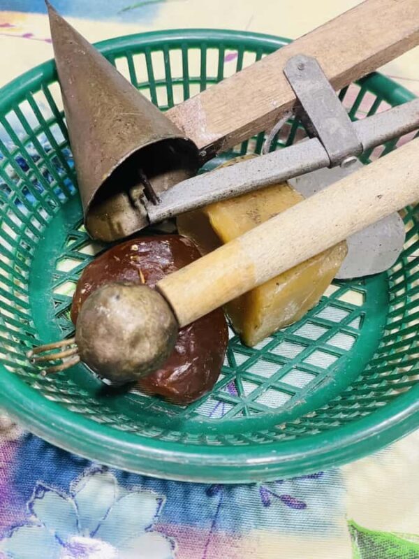 Giriulla: Batik Factory Tour with Ceylon Tea and Sweets - Exploring the Batik Art in Giriulla