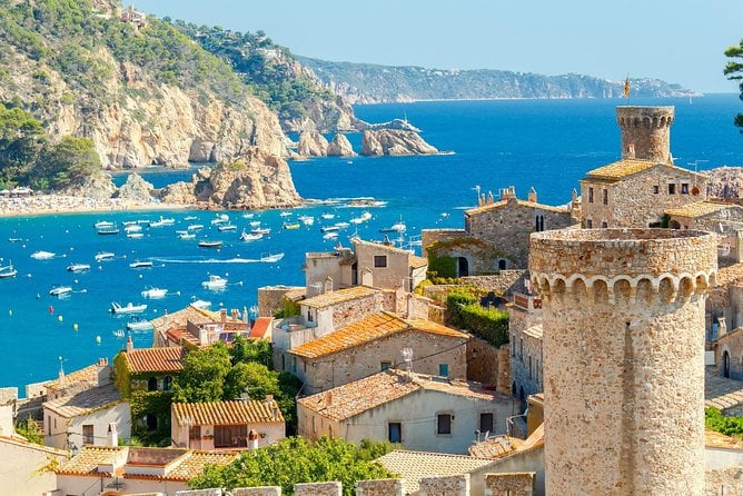 Girona and Costa Brava Private Tour With Pick-Up From Barcelona - Tour Highlights and Itinerary