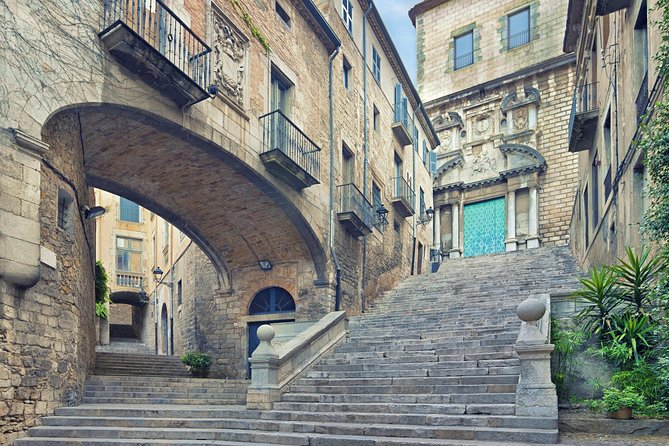 Girona, Figueres and Dali Museum Day Trip From Barcelona - Directions and Meeting Point