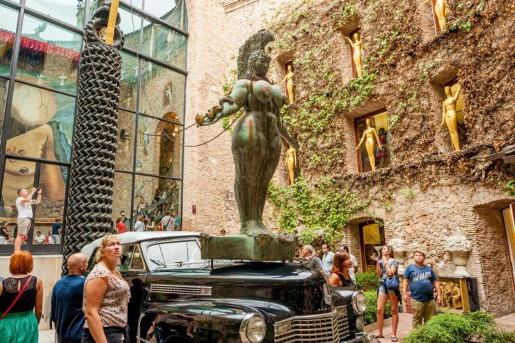 Girona, Figueres & Dalí Museum Day Tour From Barcelona - Activity Details