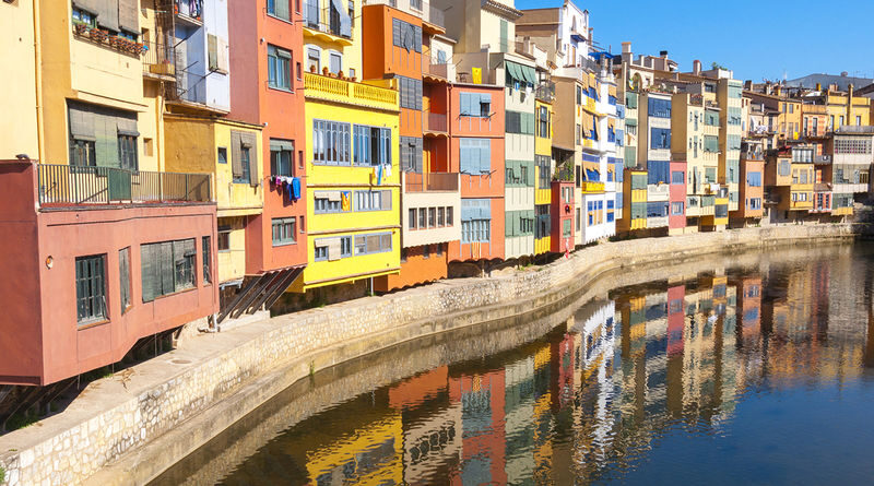 Girona Full Day Tour from Barcelona with Optional Cathedral Tickets - The coach ride and a full day away