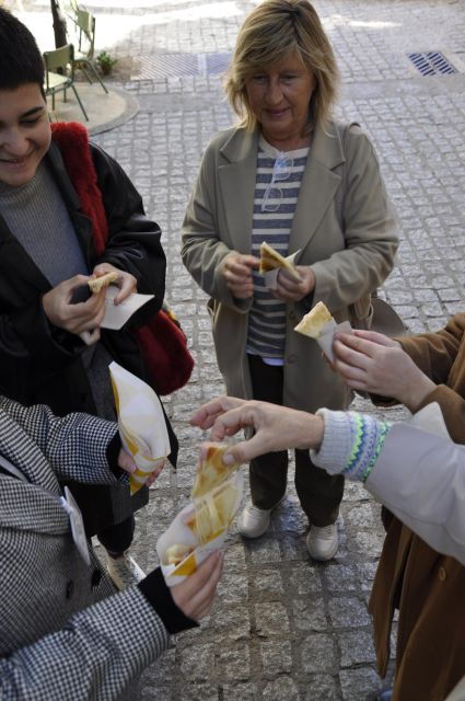 Girona Morning Food Tour & Local Market - Booking Details