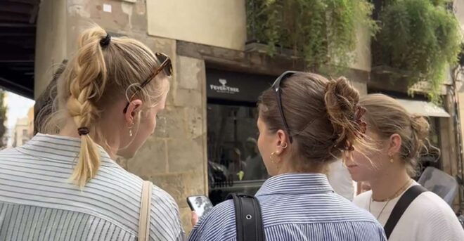 Girona Self Guided Sherlock Holmes Murder Mystery Game - Inclusions