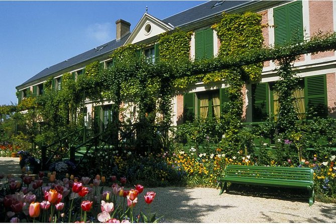 Giverny and Versailles Private Full-Day Tour - Pricing and Availability