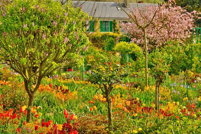 Giverny & Auvers Sur Oise Private Day Trip With Monet & Van Gogh Tour From Paris - Traveler Photos