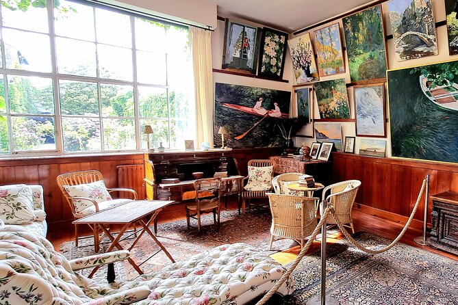 Giverny Auvers Van Gogh Private Guided Day Tour From Paris - Meeting and Pickup