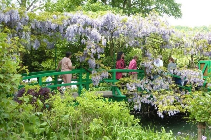 Giverny Claude Monets House Tours from Paris and Multiple Locations - The garden, pond, and famous view