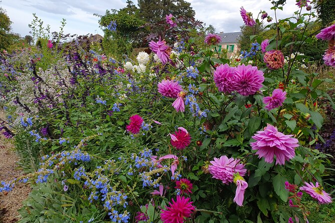 Giverny Half-Day Guided Tour From Paris - The Sum Up