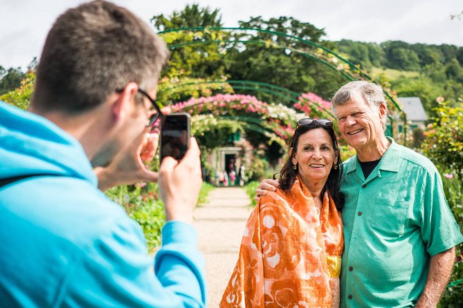Giverny Half-Day Trip Small Group From Paris With Monet'S Gardens & Gravesite - Tour Details and Inclusions