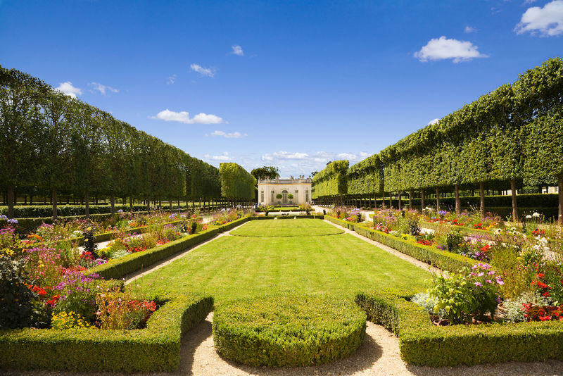 Giverny, Monets Gardens, and Versailles Tour from Paris - Key points before you book