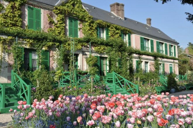 Giverny: Monet's House & Gardens Private Guided Walking Tour - Full Tour Description