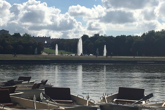 Giverny Monets House & Versailles Palace Private Day Trip From Paris - Common Questions