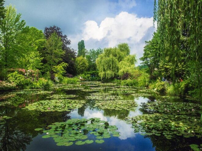 Giverny Private Guided Walking Tour - Booking Information