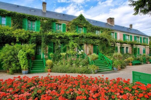 Giverny Private Tour: Claude Monets House, Gardens & Rouen - Questions You May Have