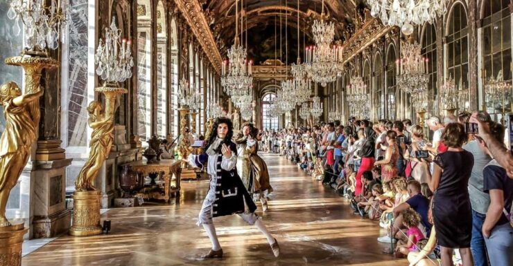 Giverny & Versailles Full-day Tour by Luxury Car - Itinerary Details