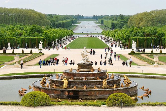 Giverny & Versailles Priority Access Optimized Guided Day Tour From Paris - Tour Inclusions