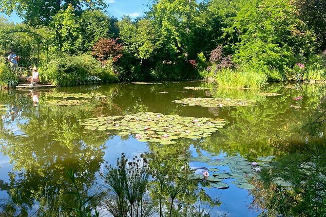 Giverny Versailles Trianon Small Group From Paris by Minivan - Booking Information