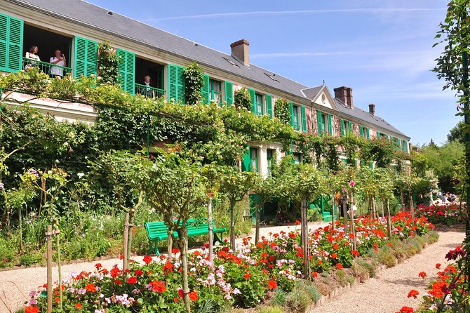 Giverny With Minivan - Benefits of a Minivan Tour