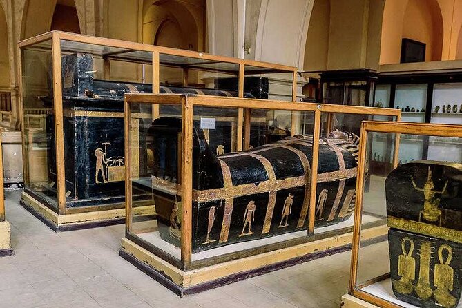 Giza Egyptian Museum and Citadel Bazaar Tour From Sharm El-Sheikh - Meeting and Pickup Details
