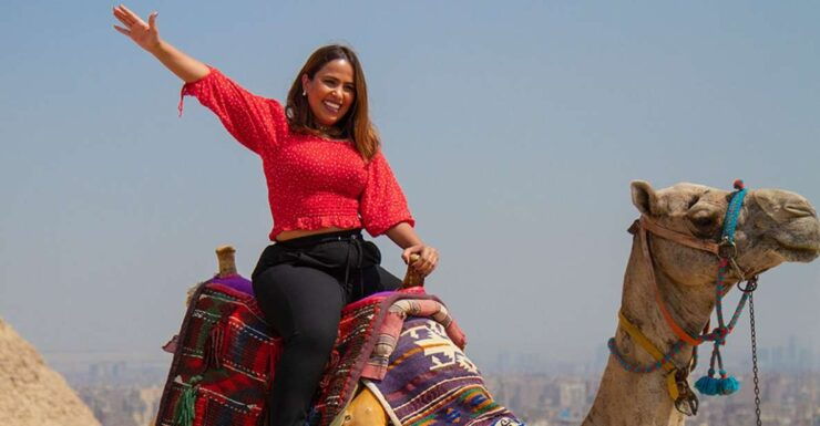 Giza: Pyramids at Sunset Guided Camel Tour - Experience Highlights