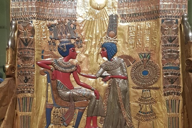 Giza Pyramids, Egyptian Museum and Old Bazaar Day Tour - Tour Highlights