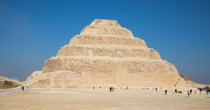 Giza Pyramids, Memphis, Dahshur and Saqqara Day Tour - What the price buys, and what it may not