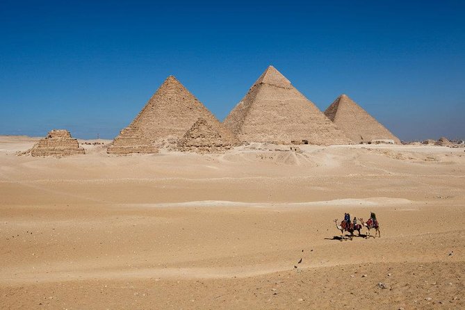 Giza Pyramids, Sphinx and Egyptian Museum Tour - Egyptian Museum Treasures
