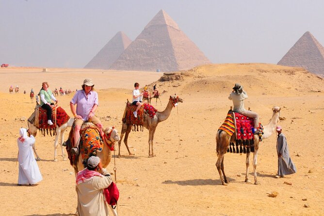 Giza Pyramids, Sphinx, Memphis, and Saqqara Tour With Lunch - Tour Highlights
