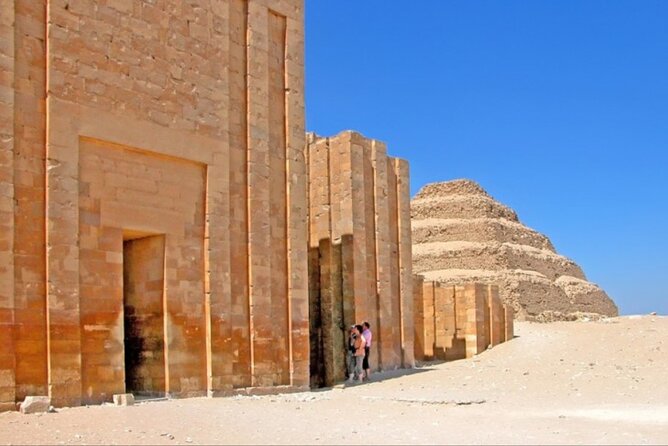 Giza Pyramids, Sphinx, Memphis, and Saqqara Tour With Lunch - What To Expect Details