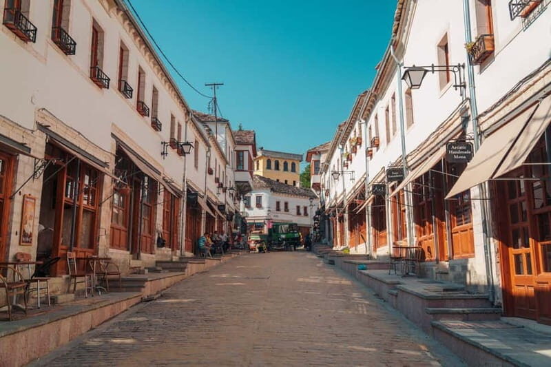Gjirokastër: Castle, Bazaar, and Ottoman Houses Tour - Exploring Gjirokastër in Detail