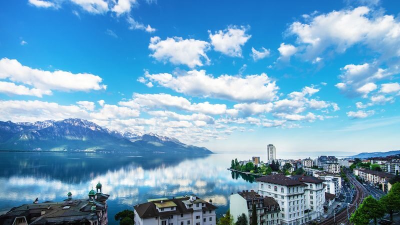 Glacier 300 and Montreux from Lausanne - Peak Walk, coaster, and other paid activities