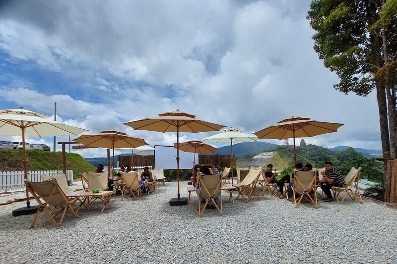 Glamping Experience at Stellar GoldenHill Cameron - Choose a night outdoors, with a roof over your head