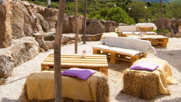 Glamping in the Territory of Perfugas - Policies and Important Details