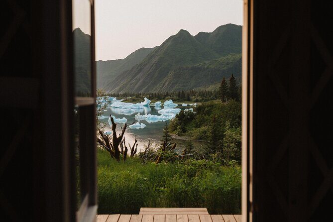 Glamping Remote Overnight Iceberg View Stay - Good To Know