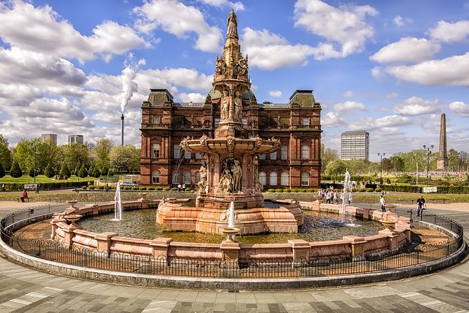 Glasgow Airport Transfer: Glasgow City to Glasgow Airport GLA in Luxury Van - Private and Exclusive Experience