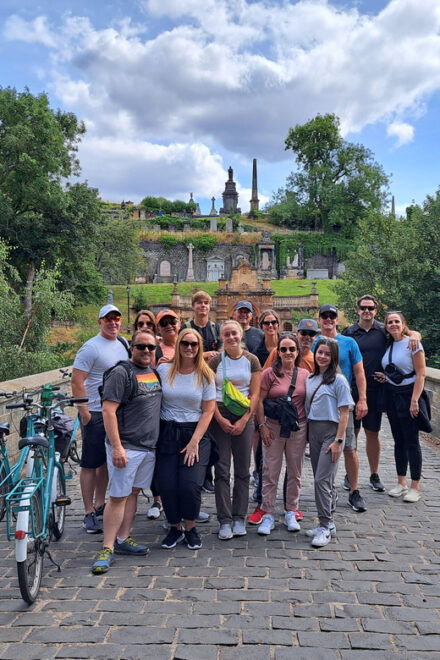 Glasgow: City, Green Spaces and Clyde Bridges Bike Tour - Tour Suitability and Requirements
