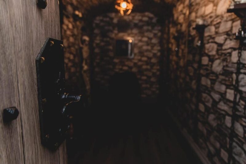 Glasgow: Escape Room The Ghost of Mary Queen of Scots - The Setting and Environment