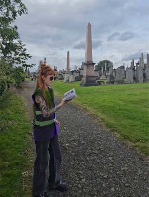 Glasgow Necropolis: Small Group Tour with Local Guide - The Experience: Why It Works
