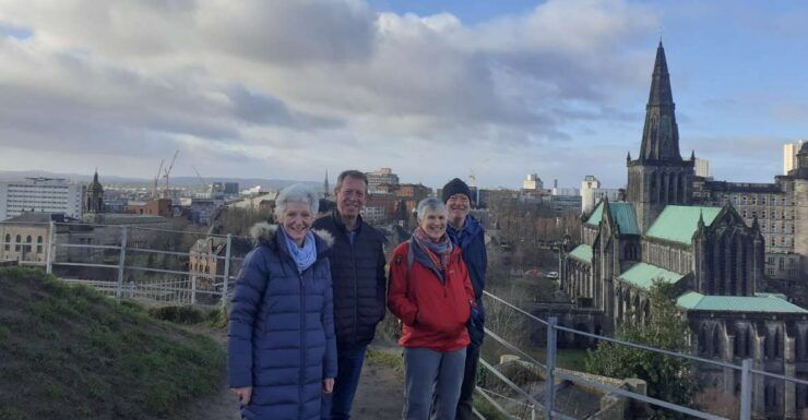 Glasgow: Private City Highlights Tour With a Local - Participant Information