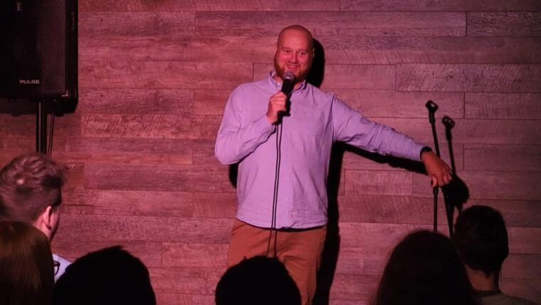 Glasgow: Scottish Comedy in an atmospheric Scottish venue! - Practical Details and Tips
