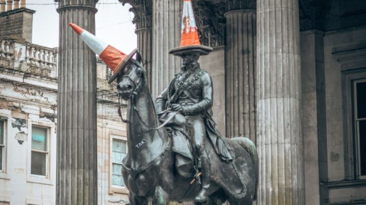 Glasgow: Self-Guided Walk and Interactive Treasure Hunt - Experience Highlights