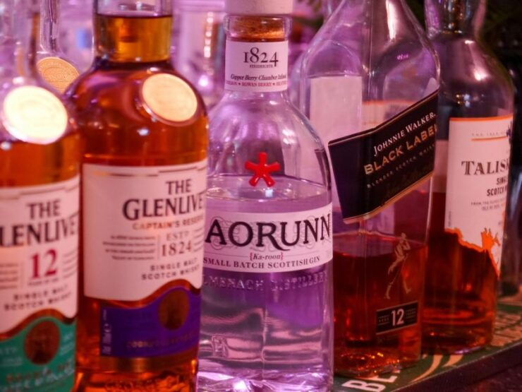 Glasgow: Whisky Flight at Contemporary Scottish Venue - Venue and Reservation Details