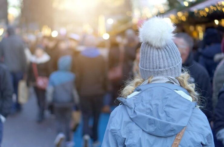 Glasgow's Festive Walk: A Magical Christmas Journey - Twinkling Markets at St. Enoch
