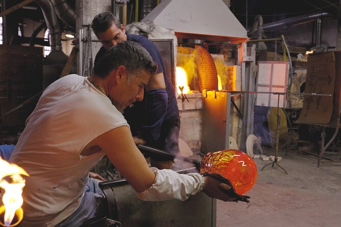 Glass Blowing Experience With Glass Master - Location and Setting