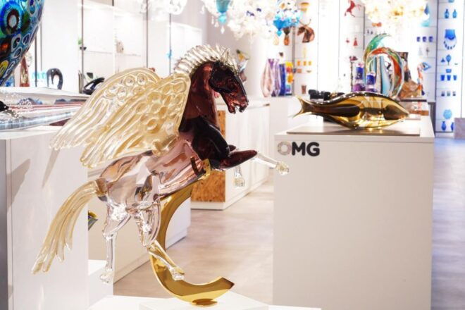Glass Blowing Show Visit Murano Glass Factory & Showroom OMG - Meet the Master Glassmakers of Murano