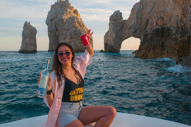 Glass bottom boat tour - The Sum Up: Who Should Book This Tour?